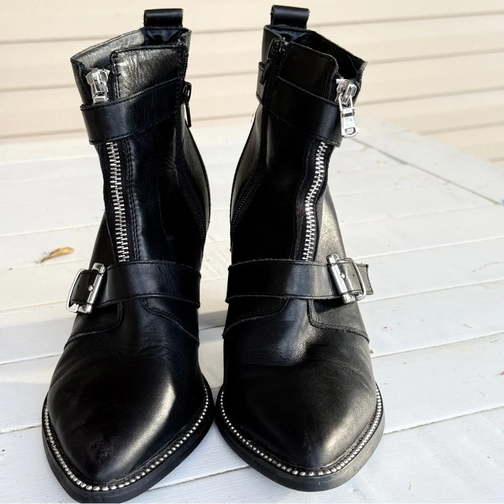 Steve Madden Women's Halle Moto Buckle Leather Booties  Sz‎ 9.5